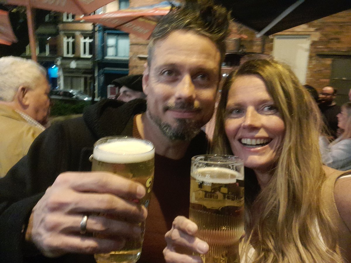 Gareth Icke tweet media