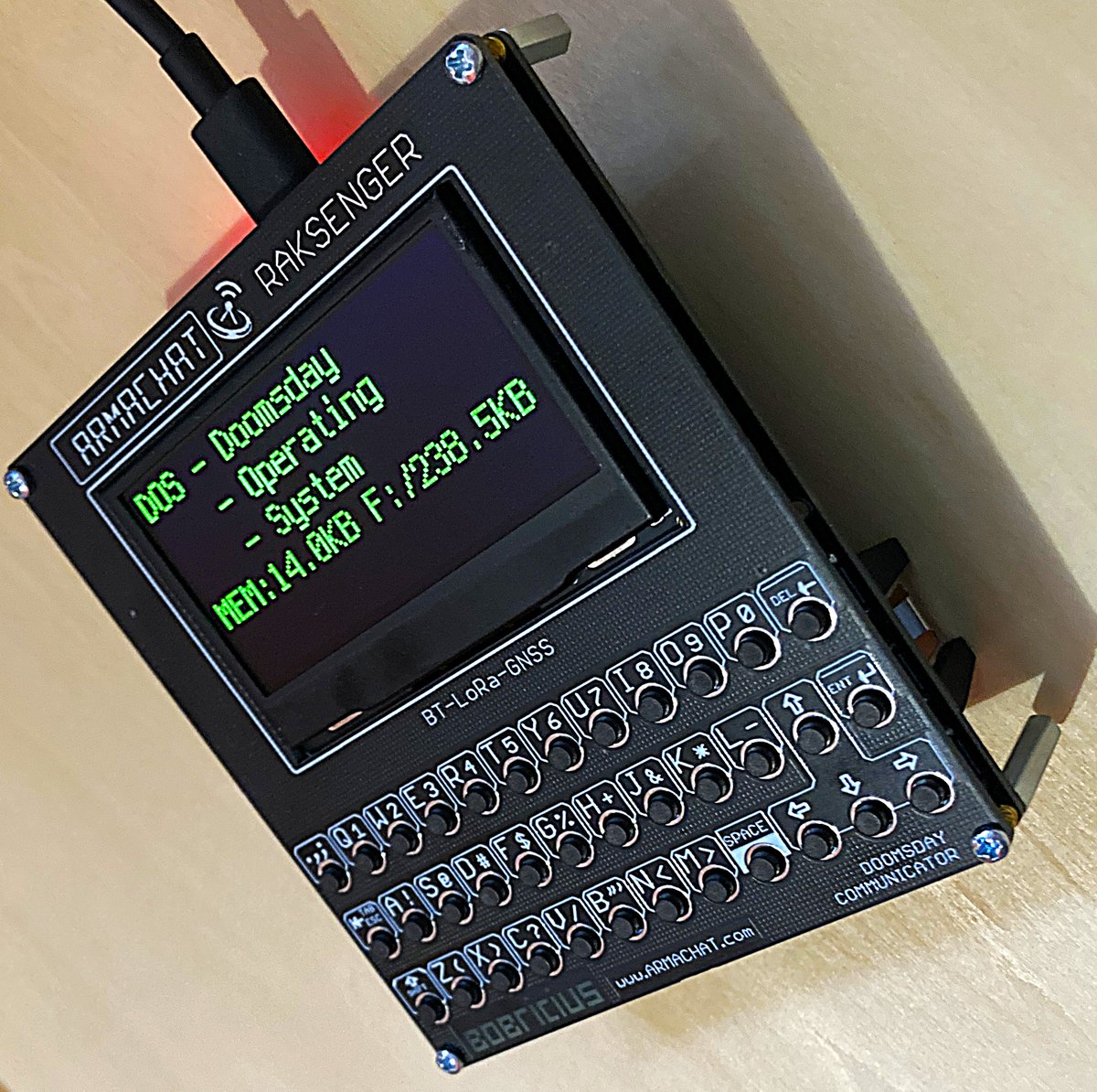 bobricius's tweet image. #Raksenger based on @RAKwireless  now with #circuitpython DOS aka Doomsday Operating system:
-Boot menu
-Calculator
-Onboard python editor
-matrix keyboard
Working on LoRa messenger
WisBlock RAK19001+RAK4631
tindie.com/products/6425/ 
#meshtastic #armachat 
@NordicTweets #nrf52840