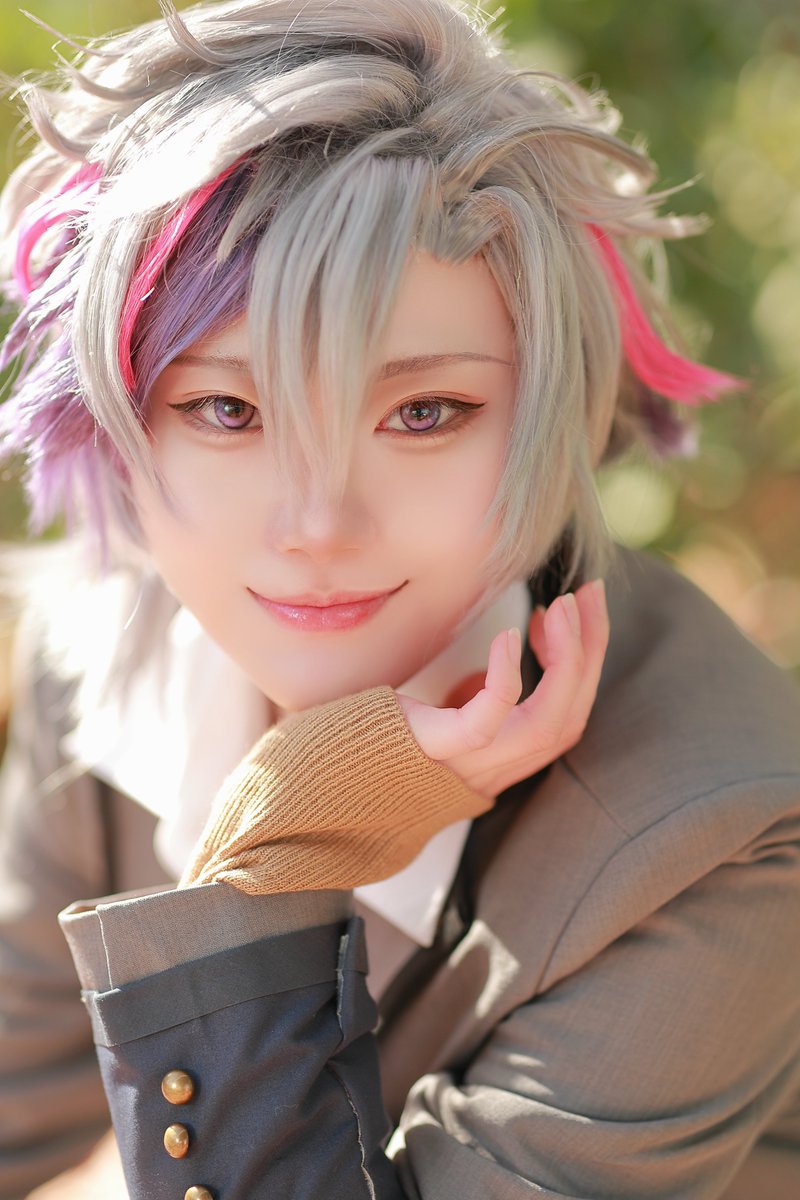 cos 🌈🕒 🥂✨

        「      なぁに見てんの？    」

📸雪だるまさん<a href="/powdersnow12191/">雪だるま⛄7ビビコス</a>
