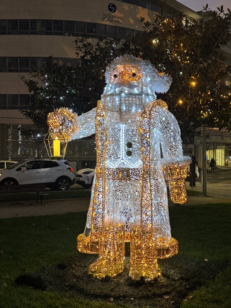 Les Sables d'Olonne tweet media