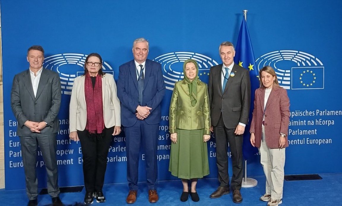 petras_petras's tweet image. Warm welcome to Iranian opposition leader Maryam #Rajavi and Friends of Free Iran. #WeStandTogether !European #Parliament . Brussels
