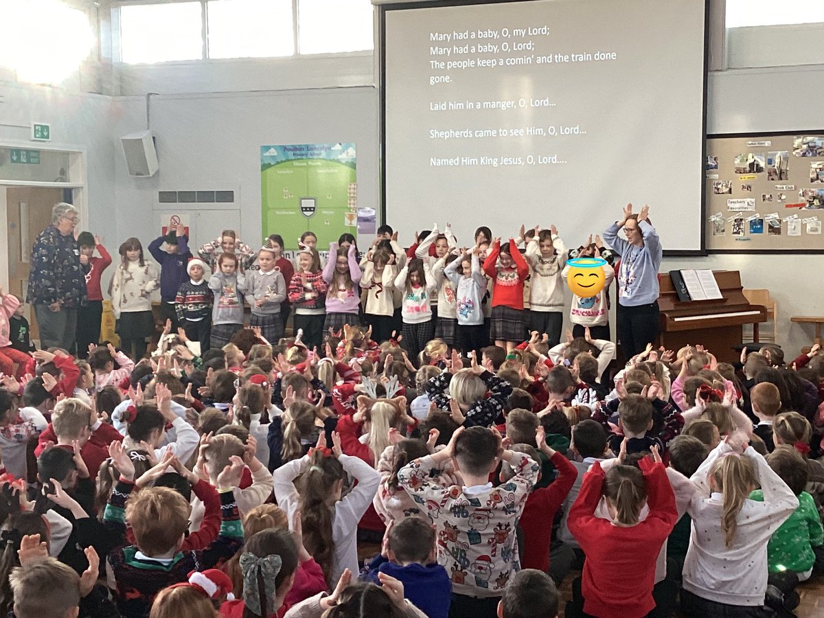 What a treat we’ve had today, our school choir serenaded us all at the end of assembly with some amazing harmonies. Thanks to Mrs Taylor  for working so hard with her choir 🎄🎶<a href="/OakTreesMAT/">Oak Trees MAT</a> #PLinspiration