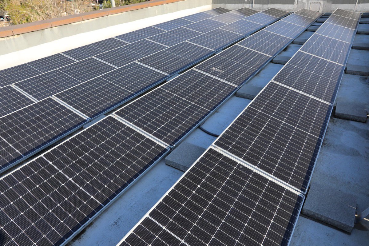 Bu sabah güne İBB Enerji Yönetimi ve Aydınlatma Müdürlüğümüzde başladık.
Aydınlatma, enerji verimliliği ve yenilenebilir enerji alanlarında yürüttüğümüz çalışmaları detaylı şekilde değerlendirdik; İstanbul’un temiz enerji geleceği için neler yapabileceğimizi ele aldık.

İstanbul