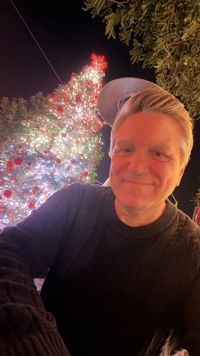 Brian Beacock tweet media