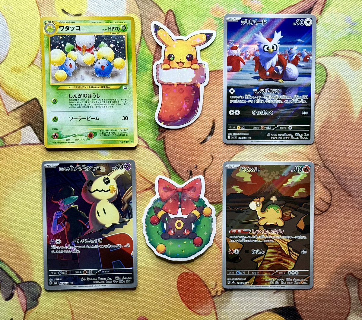 Rheaquaza's tweet image. 🎄🎁 Christmas Giveaway 2! 🎁🎄

One person will win these cards and stickers! 

To Enter: ✅ Retweet 
                   ✅ Follow 

Winner will be drawn on Thursday, December 18th! 🎅
