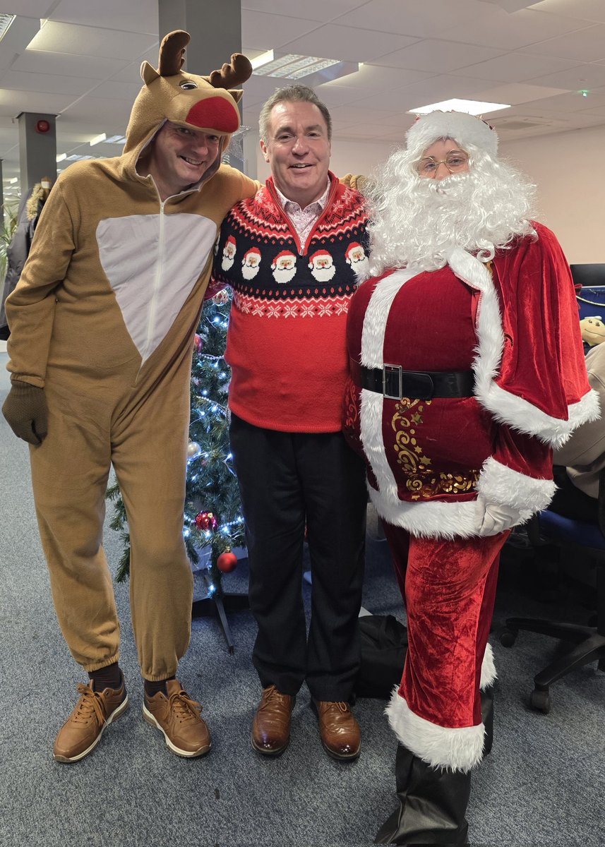 Simon Clarke 🌈💙 tweet media