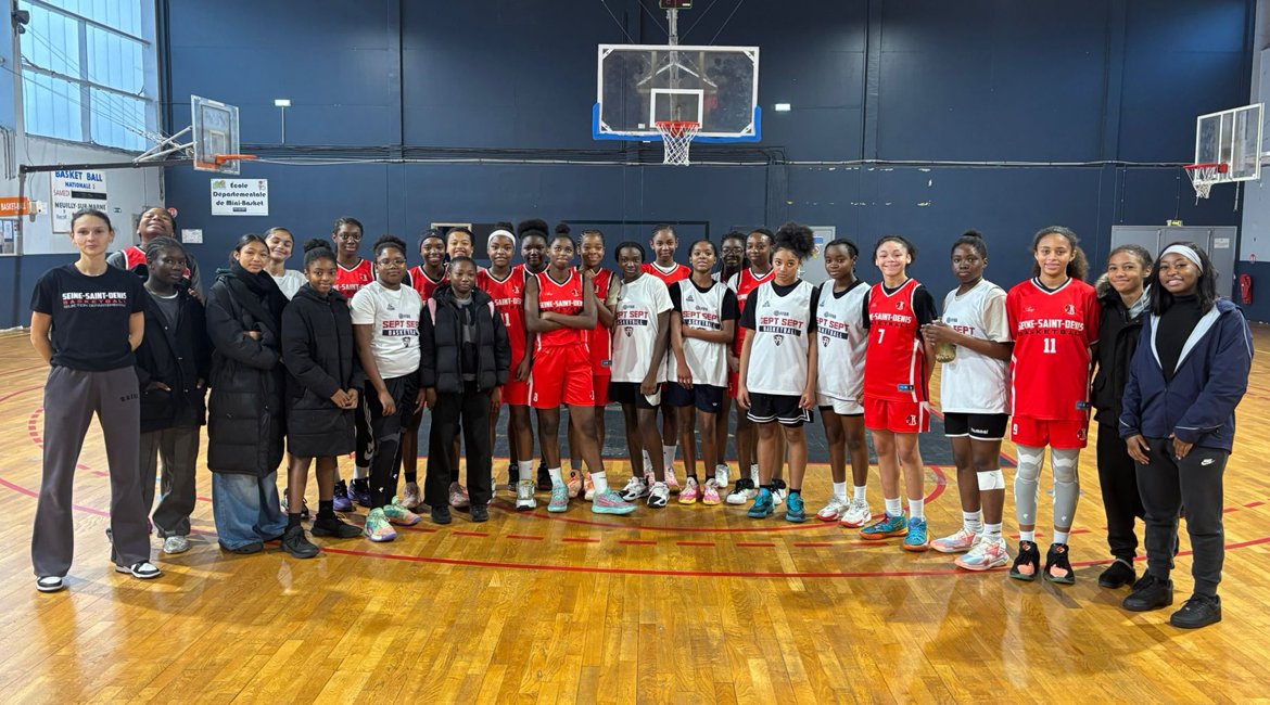 Les CD77 et CD93 ont composé deux sélections grand gabarit qui se sont affrontés lors d'un match amical le week-end dernier 🤝

✍️ basket77.fr/2025/12/confro…

#Basket77