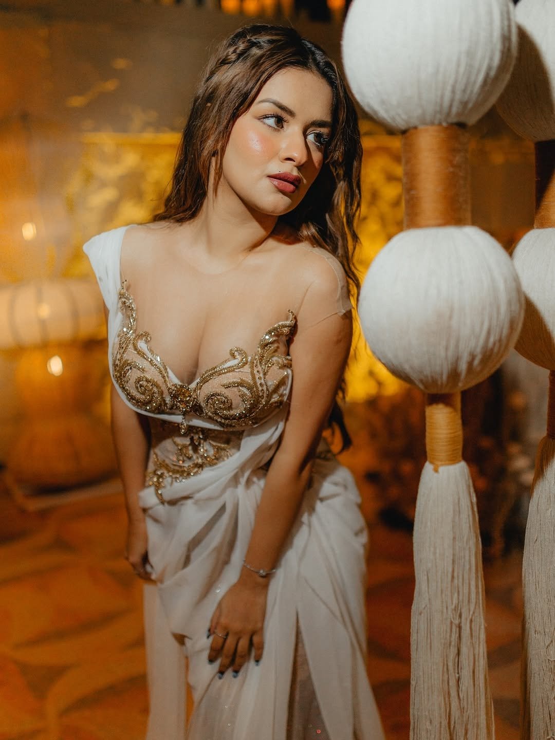 G74SaWMbYAAp710?format=jpg&name=large