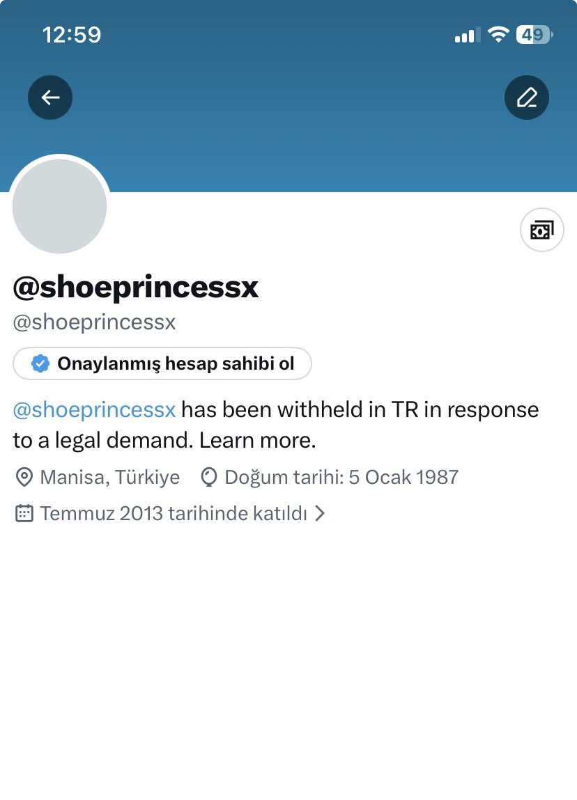 shoeprincessx's tweet photo. #KademeZamanıGeldi #Güllü #perşembe NELER OLUYOR BİRİ AÇIKLAYABİLİR Mİ? Neden profilim böyle ? https://t.co/1zUPi4c9Ei