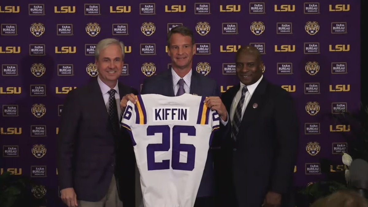 TheTigah's tweet photo. I've been around since Dietzel, McClendon, Rein, Stovall, Arnsparger, Archer, Hallman, DiNardo, Saban, Miles, Orgeron and Kelly.
NO ONE has come in surrounded by as much LSU Fan excitement as @Lane_Kiffin
#PlayNeck !!!!! https://t.co/JQPIPSOZMM