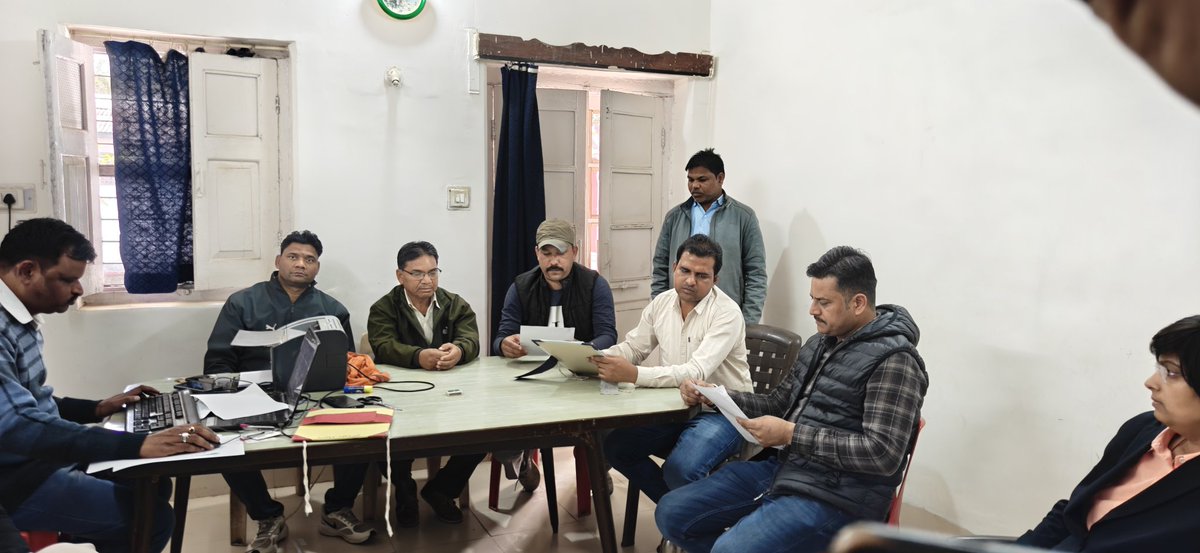 विभागीय जांच खत्म करने के लिए 50 हजार की रिश्वत मांगने वाला लेखपाल 14,500 रुपये लेते रंगे हाथों गिरफ्तार
thetriballive.com/news/15183629?…