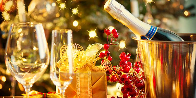 brouwerijdenemma.nl

Zondag, 14 december 2025 staat The Holy Spiritus op de kerstmarkt bij #brouwerijdenemma tussen 13-18u. Kom genieten van al dit Lokaal lekkers

#smaakvanwaas #grensparkgrootsaeftinghe #kerstmarkt #kerstgeschenken #glühwein #glühgin #bier #lokaal #nix18
