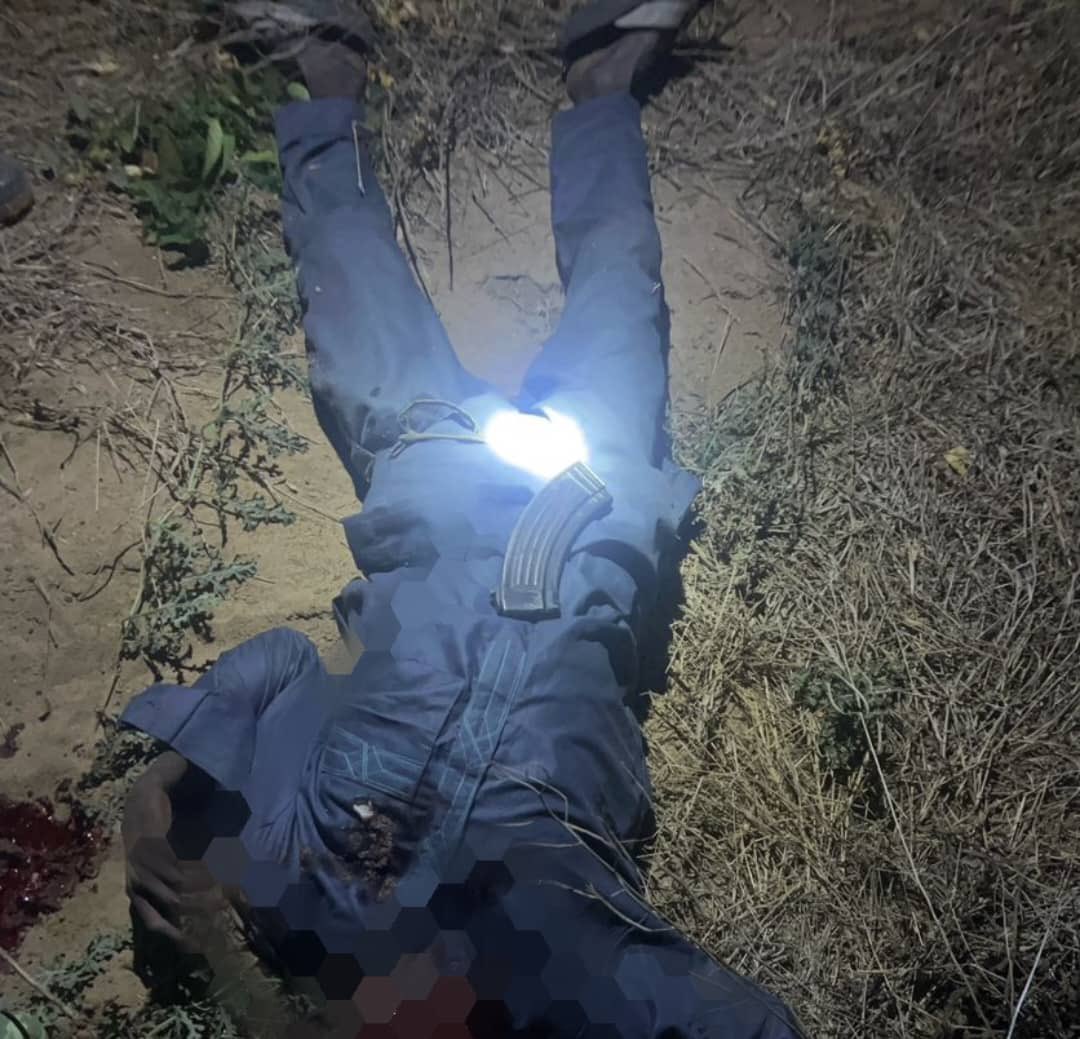 ZagazOlaMakama's tweet photo. Army troops neutralise 2 terrorists, recover weapons in Borno

By: Zagazola Makama 

Troops of Operation Hadin Kai have neutralised two terrorists in an ambush at Shettimari general area of Konduga Local Government Area of Borno State. 

Sources told Zagazola Makama that the operation, carried out under Operation Desert Sanity V, was executed by an ambush team in the early hours of Thursday.

The source said the troops, intercepted the fighters around  their  crossing point at about 1:20 a.m.

He said the soldiers immediately engaged the terrorists, neutralising two of them while others fled in different directions.

According to sources, the troops later conducted an immediate exploitation of the area and recovered two RPG bombs and one magazine loaded with 23 rounds of 7.62mm x 39mm special ammunition.

“There was no casualty on the side of the troops. The ambush team later repositioned and continued with their task.