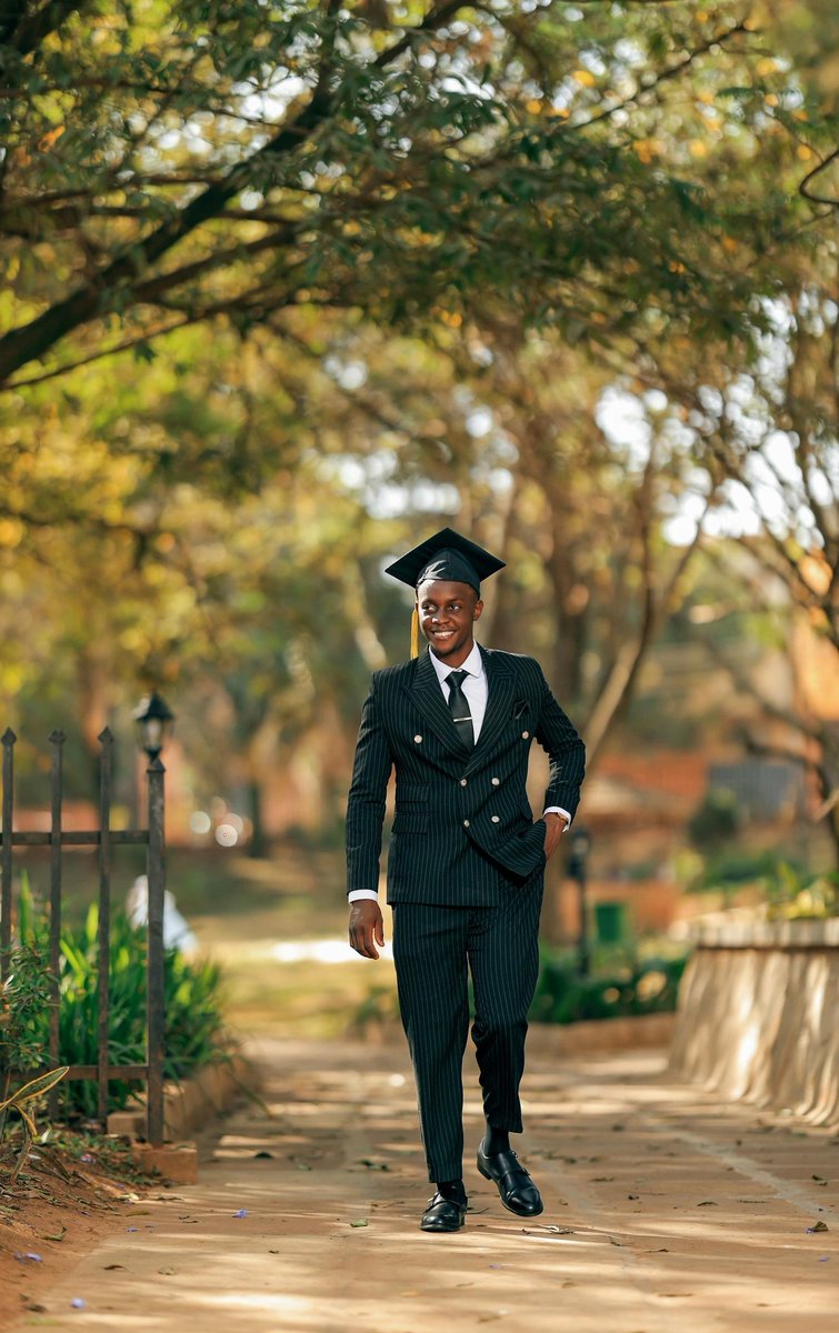 The very first one amongst us to wear a grad cap. 🎓

Congratulations KFX. 👏🏾

This wouldn't have been possible without you 😂.