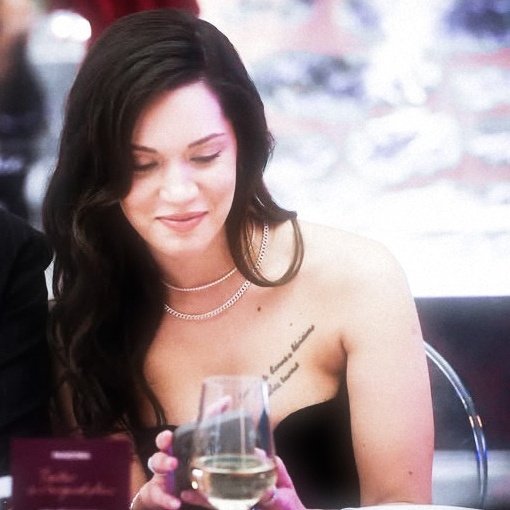 she looks just like a dream
— #hazalsubaşı ✨