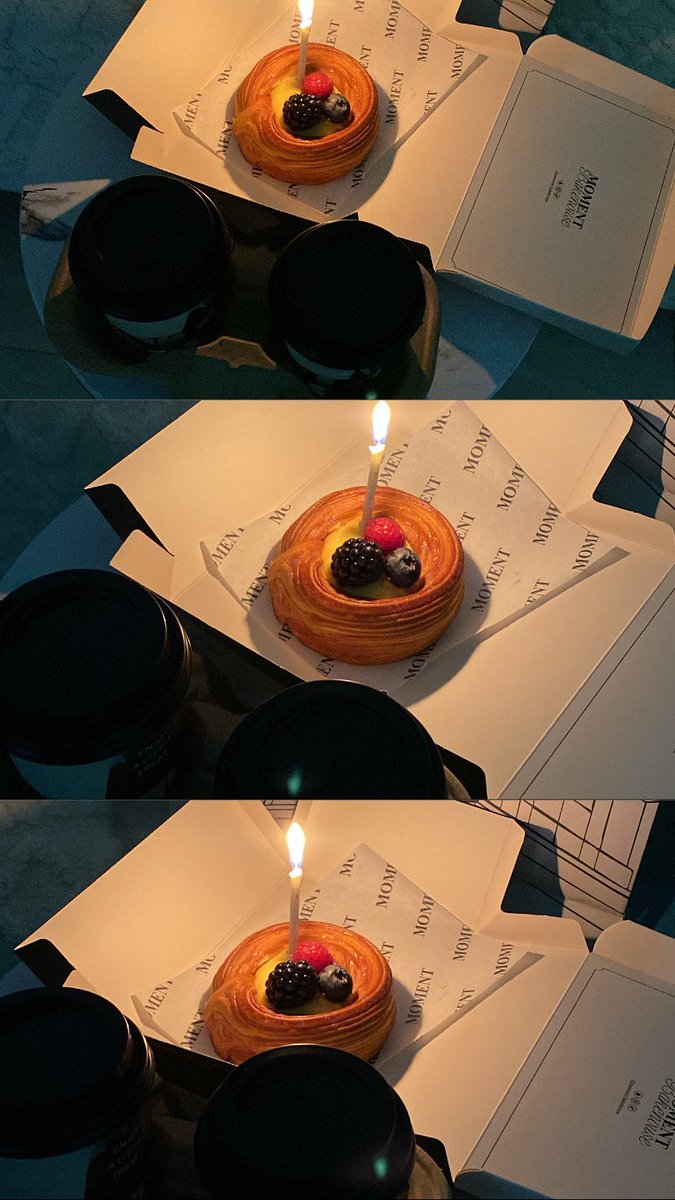 s2ra_229's tweet photo. لازالت احتفالات ديسمبر مستمره لفتاة الميلاد .. يا جمال ديسمبر .. و يا لطف صديقاتي🎈🤍🤍.. https://t.co/2ircFNlXMB