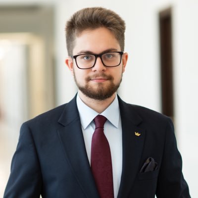 Jutro (12.12) nagrywamy rozmowę z Wicerzecznikiem Konfederacji Wojciechem Machulskim. Pytania do naszego Gościa umieszczajcie dziś do godziny 22:00 na moim kanale YouTube - youtube.com/post/UgkxGZqI2…
<a href="/WMachulski/">Wojciech Machulski</a> - <a href="/KONFEDERACJA_/">Konfederacja</a>