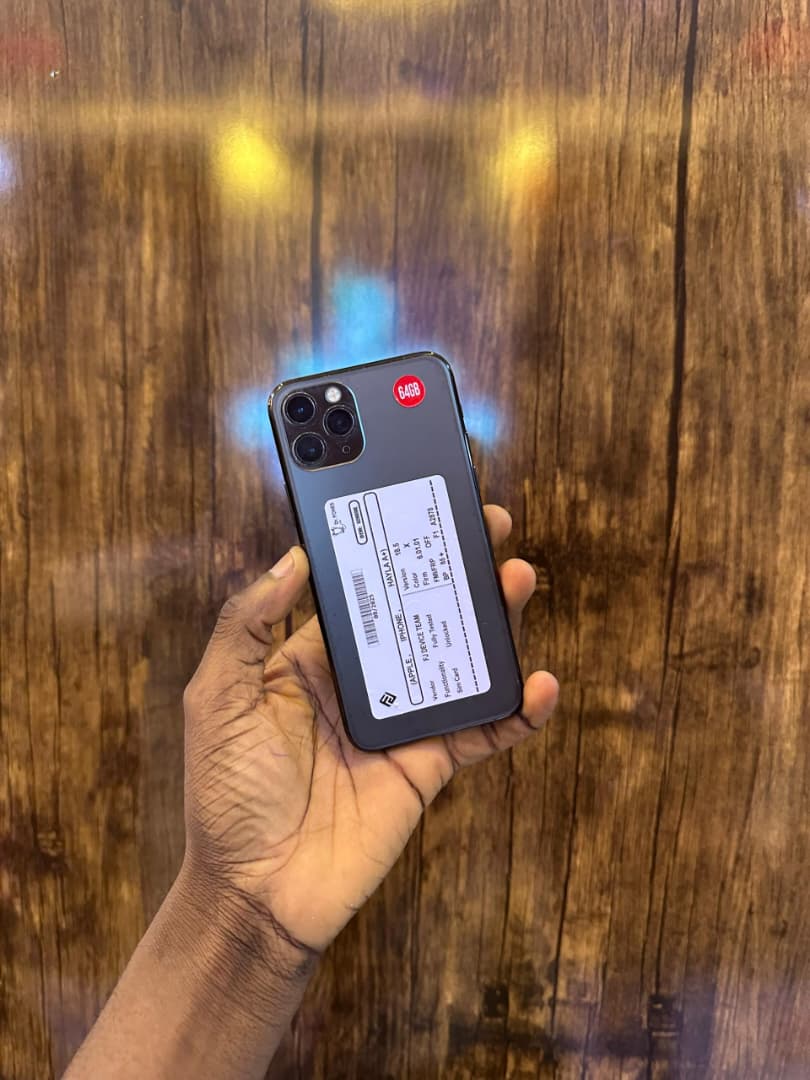 PowerTechHub's tweet image. • Uk Standard 🇬🇧 • iPhone 11pro • 64gb • 🏷️325k • Buy or Swap ?¿* 🛍️🛒✅🔥🔥💯

All Enquiries and Messages are Processed through WhatsApp 
Contact us @
08167922671