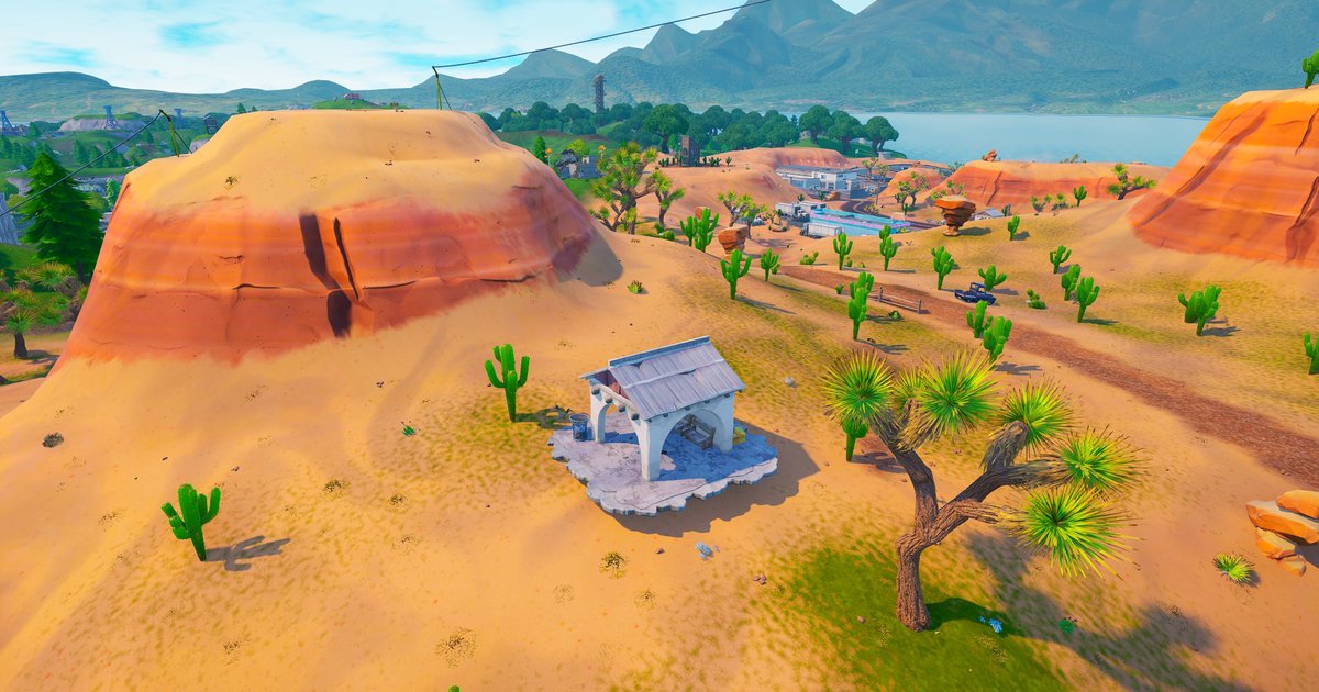 FNPhotixel's tweet image. Small building inconsistency in Paradise Palms...  Via [@PokeasyFN] #Fortnite #FortniteOG
