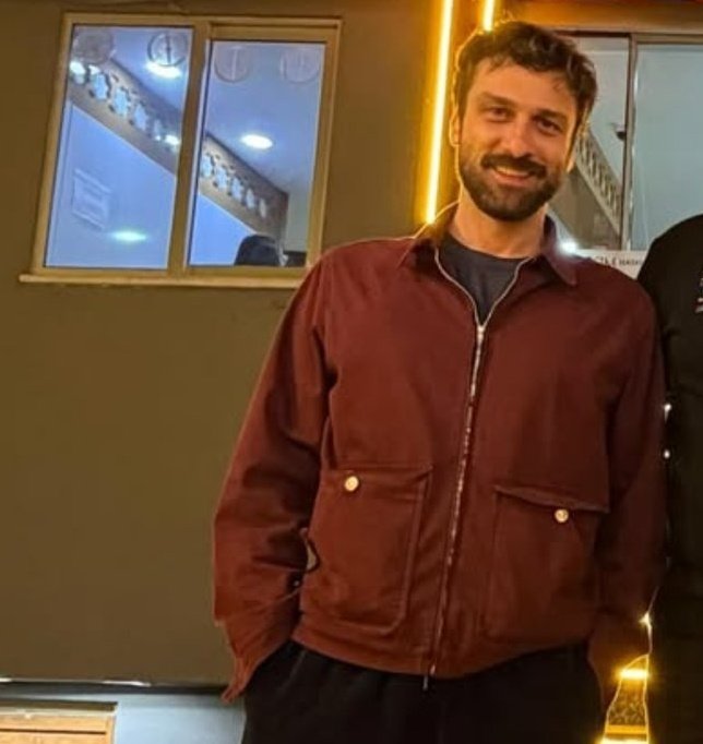 şerif furtuna: 💀👺🔪🪓💣🗡️⚔️
aytek şayan: 🥰💅🏻🌹🎀✨💫🎭