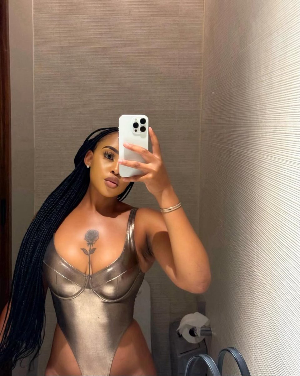 SamkelisweG's tweet image. Weekend photo dump !! #explore #explorepage✨ #fypviraltwitter 
Hey guys, I'm new on X and looking forward to making new friends. Let's follow each other.😊