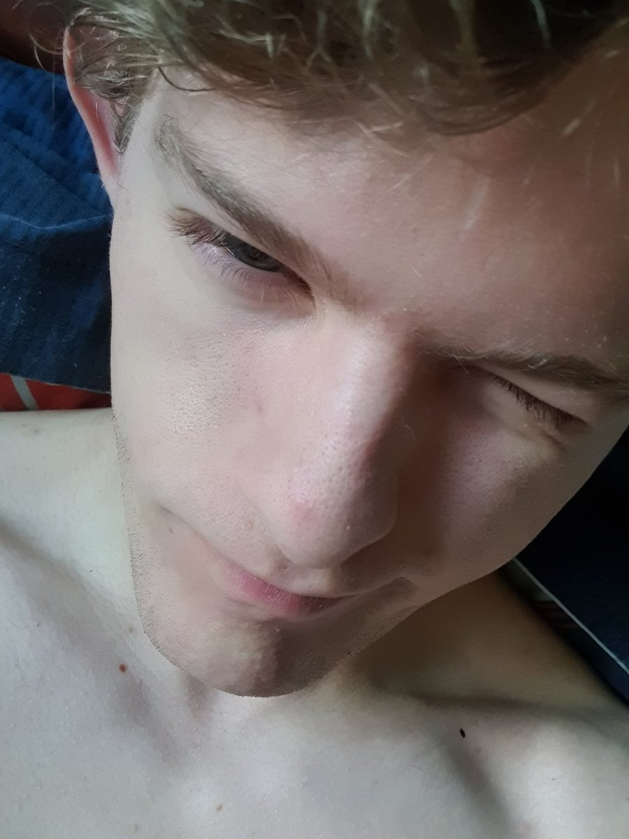 sora #VOTECELESTE tweet media