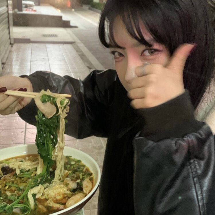 mitus_'s tweet image. GM