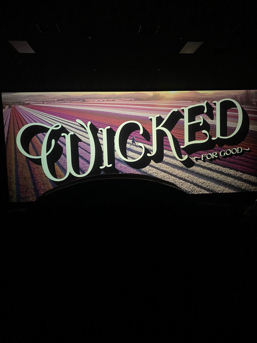 staidanscslib's tweet image. Celebrating students success in the Accelerated Reader Literacy Program by going to see Wicked: For Good fantastic day with lots of tears and delight as the story unfolded @DundrumTC @RenLearnUK @jcsplibraries #readingforpleasure