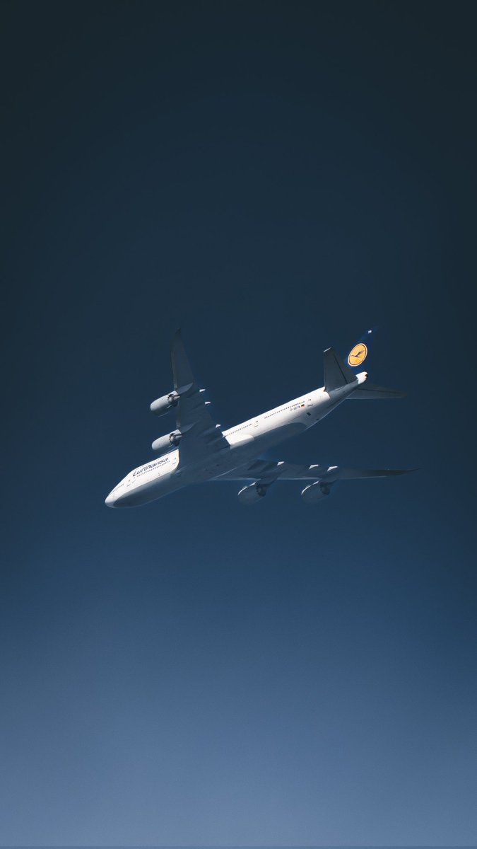 La Reina con vista a 15,000 ft desde Aeroparque ✈️
📸🔥 Boeing 747 D-ABYM 👸🏽✈️ 

<a href="/lufthansa/">Lufthansa</a>