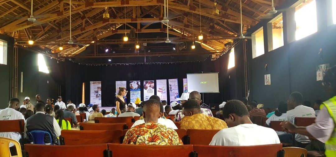 AJEFBenin's tweet photo. AJEF Bénin et France Volontaire ont célébré la Journée Internationale des Volontaires
La Journée Internationale des Volontaires (JIV) a été célébrée le vendredi 05 décembre 2025 au #CCRI John Smith à Ouidah, sous le thème "#Chaque_contribution_compte". https://t.co/H949EqPdsK