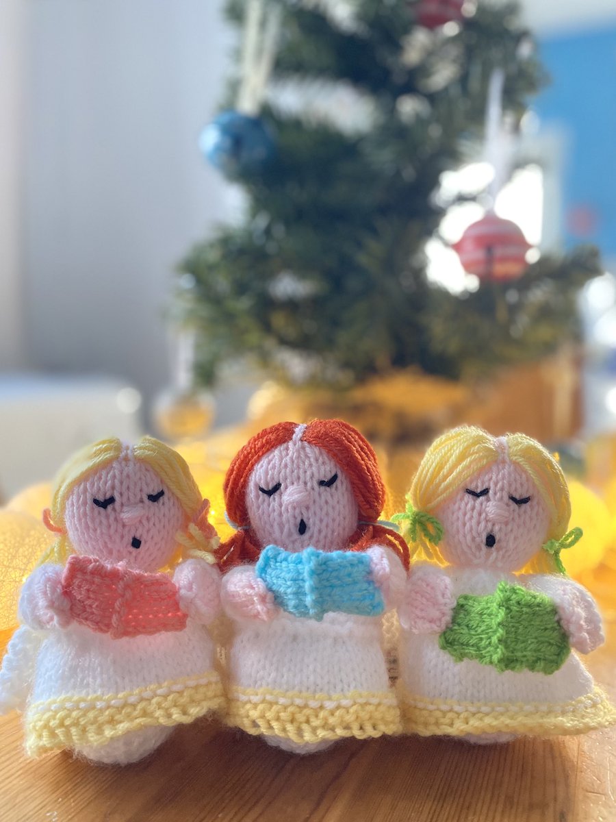 GiftHorseKits's tweet image. It’s a #newpattern day! 🎄 
These new Christmas minis are great for stash-busting- cheeky elves and singing angels that can be made from any small amounts of Dk yarn you have left over. They’re quick and fun to make: gifthorsekits.co.uk/angels-and-elv…