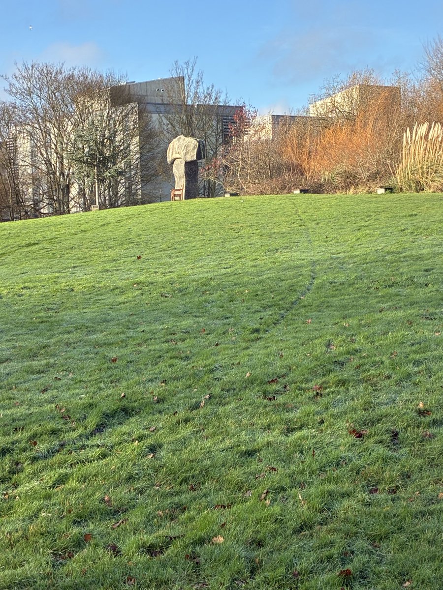 Gorgeous morning to view Kent University “hymn” sculpture #windough <a href="/nationalexpress/">National Express</a>