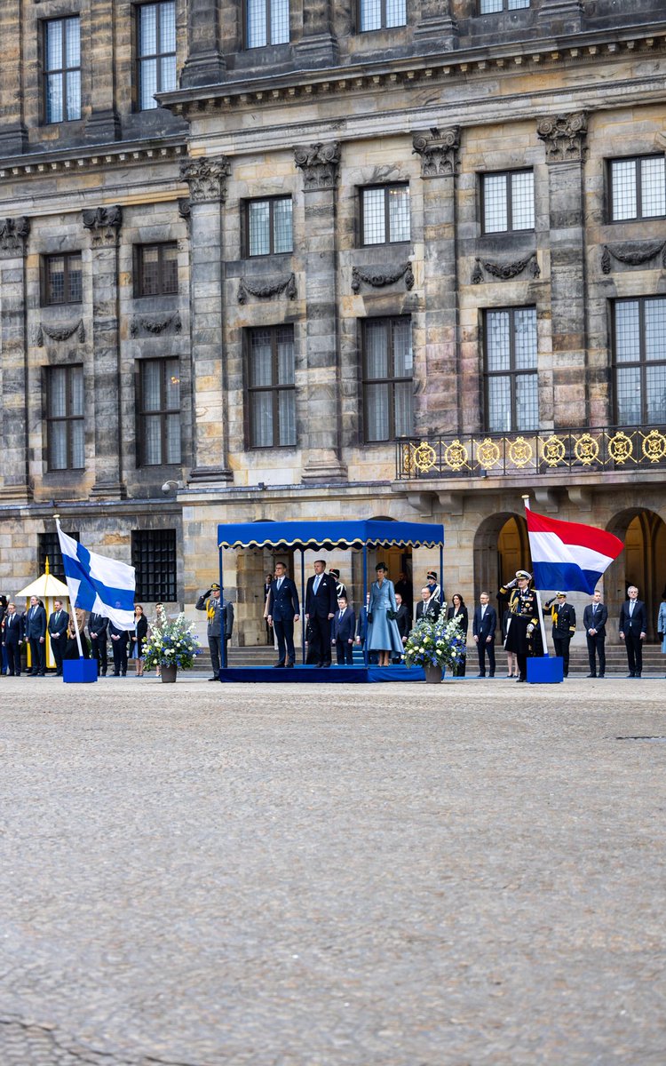 Kiitos lämpimästä vastaanotosta Alankomaihin kuningas Willem-Alexander ja kuningatar Máxima.