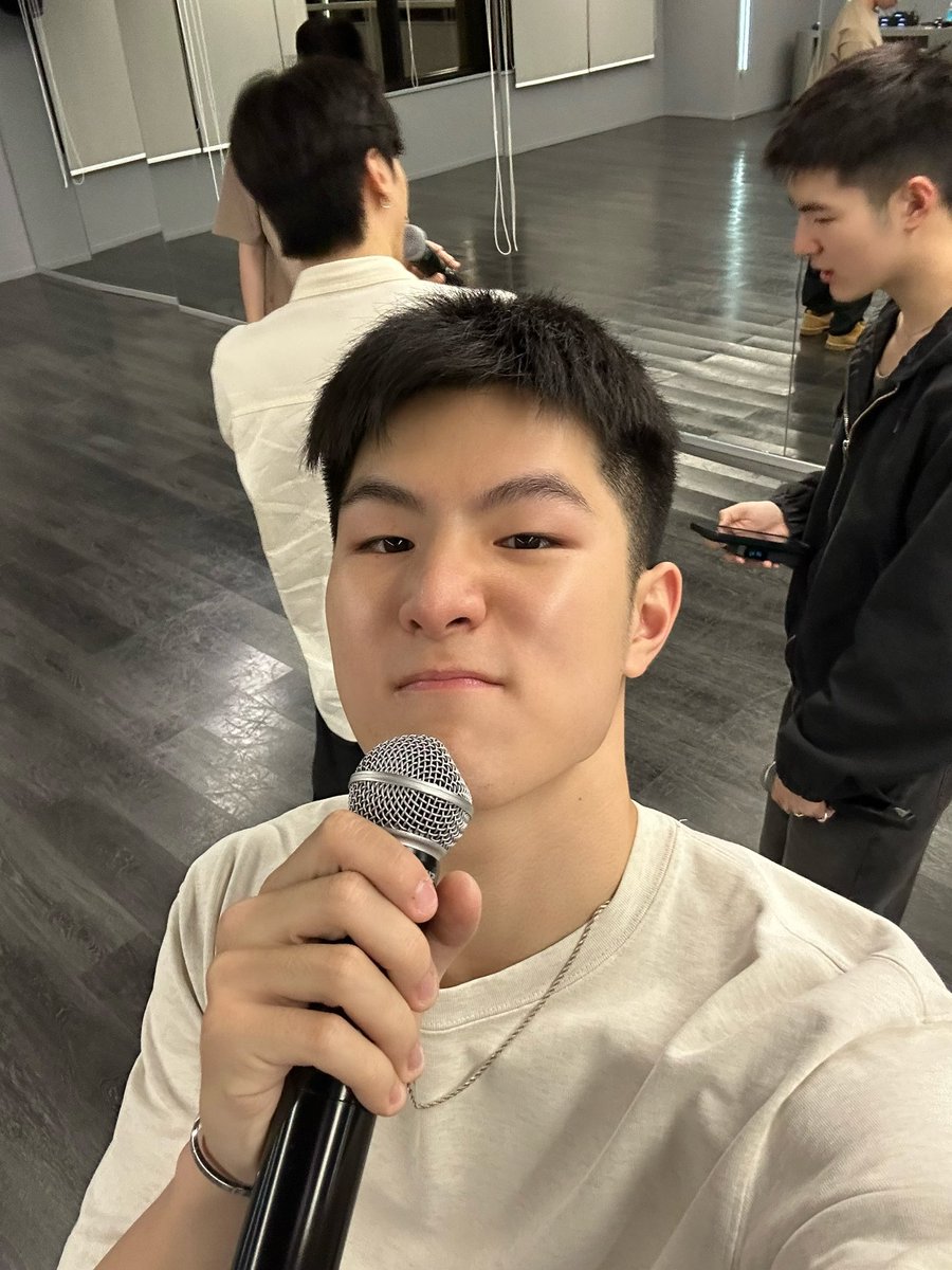 ซ้อมๆๆๆๆๆๆๆๆๆๆๆๆ