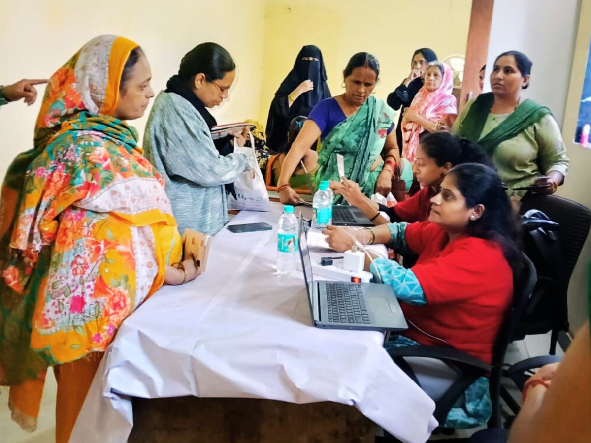 MeshramNGO's tweet photo. Meshram Foundation organized camps to implement various social benefit schemes in Chandivali, Kalina, Kurla, Mulund, Bhandup and Vikhroli Vidhansabha. Around 400+ beneficiaries availed the benefits of these camps. https://t.co/3bXgN7k9Uj