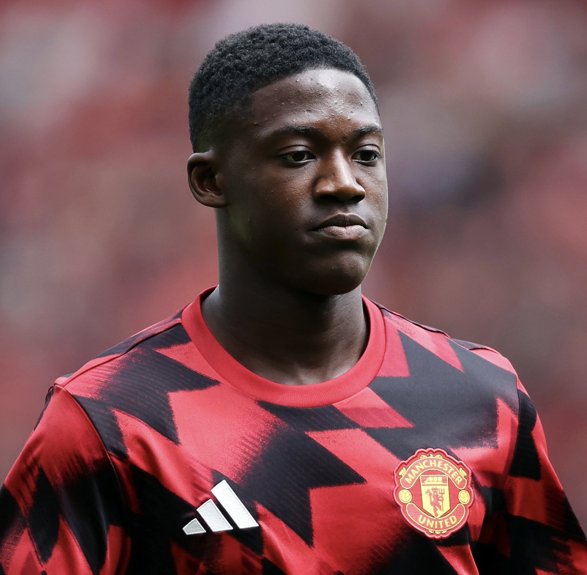 🚨🏴󠁧󠁢󠁥󠁮󠁧󠁿 Napoli remain among +10 clubs keen on Kobbie Mainoo since August, still very attentive to the situation.

Deal depends on Man United decision as Amorim doesn’t want to lose players while many are away for the AFCON.

🎥🇮🇹 youtu.be/1KRqvNyOpLc