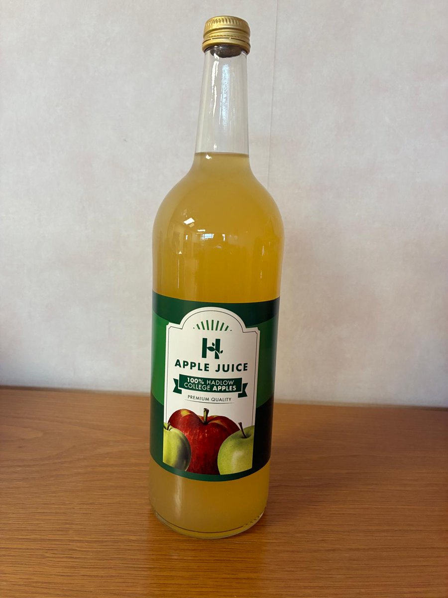 As a thoughtful thank-you, we were gifted a bottle of apple juice produced by the college in Kent – a wonderful touch and a reminder of the quality grown by the next generation.

A great morning supporting future growers and producers.

#NewSpitalfieldsMarket #HadlowCollege