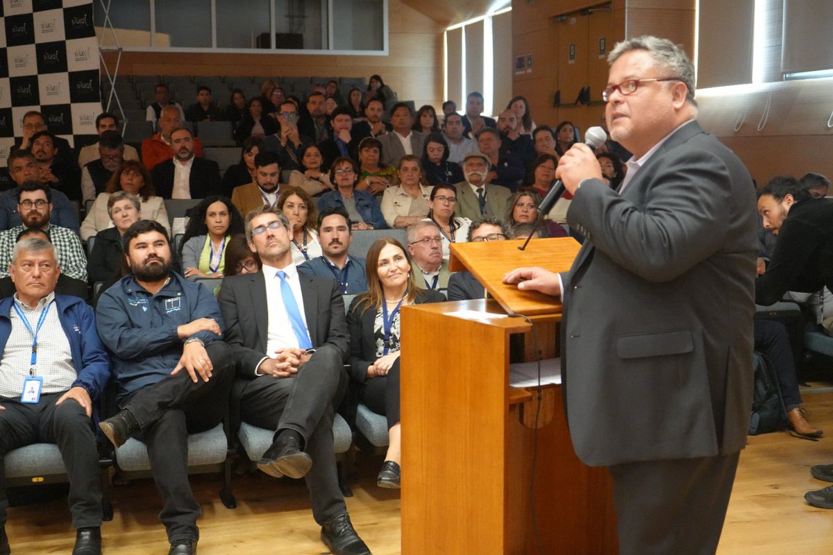 Participamos en un importante hito para avanzar en salud
El Servicio de Salud Viña del Mar – Quillota – Petorca y Gesnova Salud firmaron un convenio que permitirá potenciar la gestión de la red asistencial mediante tecnología, analítica avanzada e inteligencia artificial 🤝