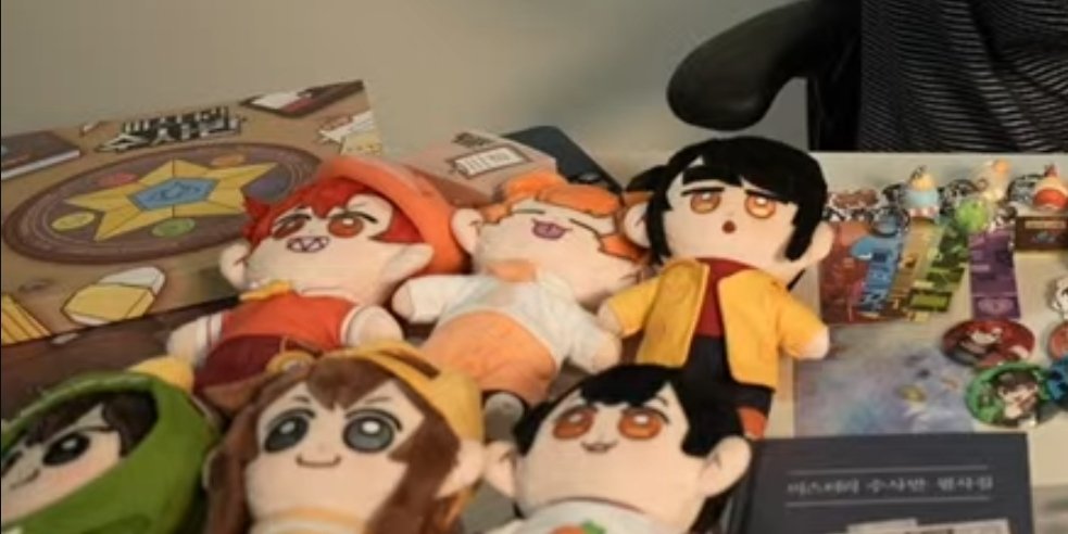 아니 인형 크기 이거 맞아요...??
진짜로..?