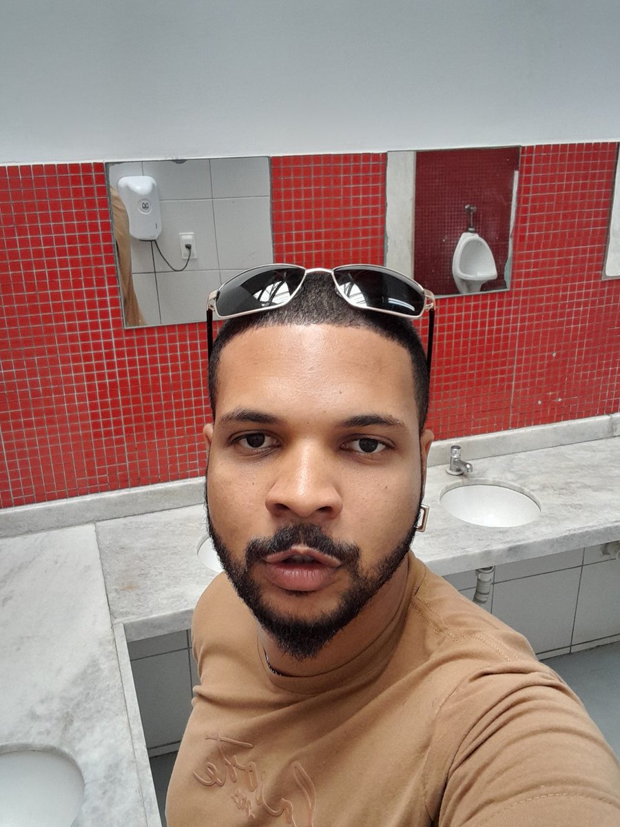 Mateus AlbQ tweet media