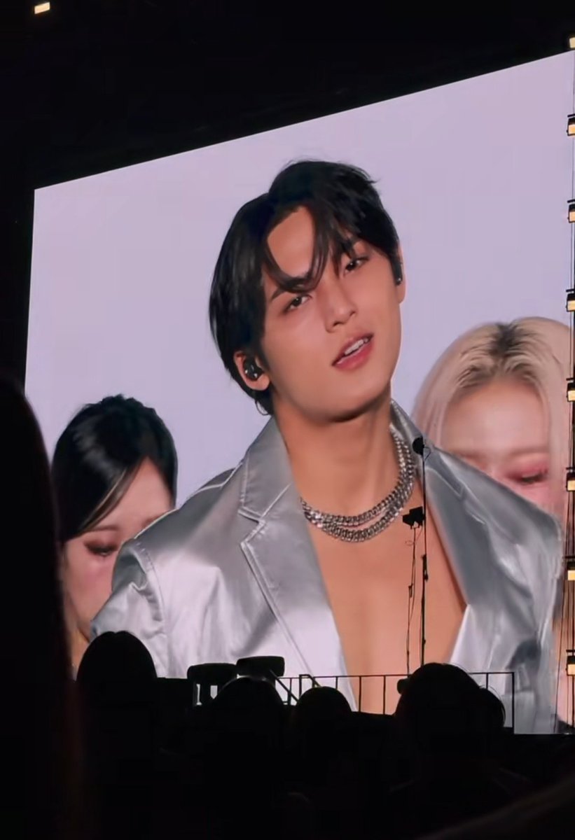 he looks majestic on big screen