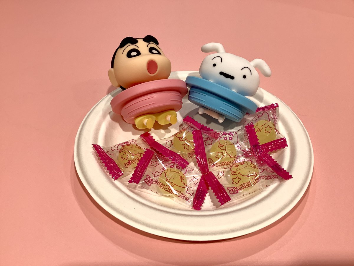 おすすめ商品】 クレヨンしんちゃんキャンディボトル 各種 パイン味