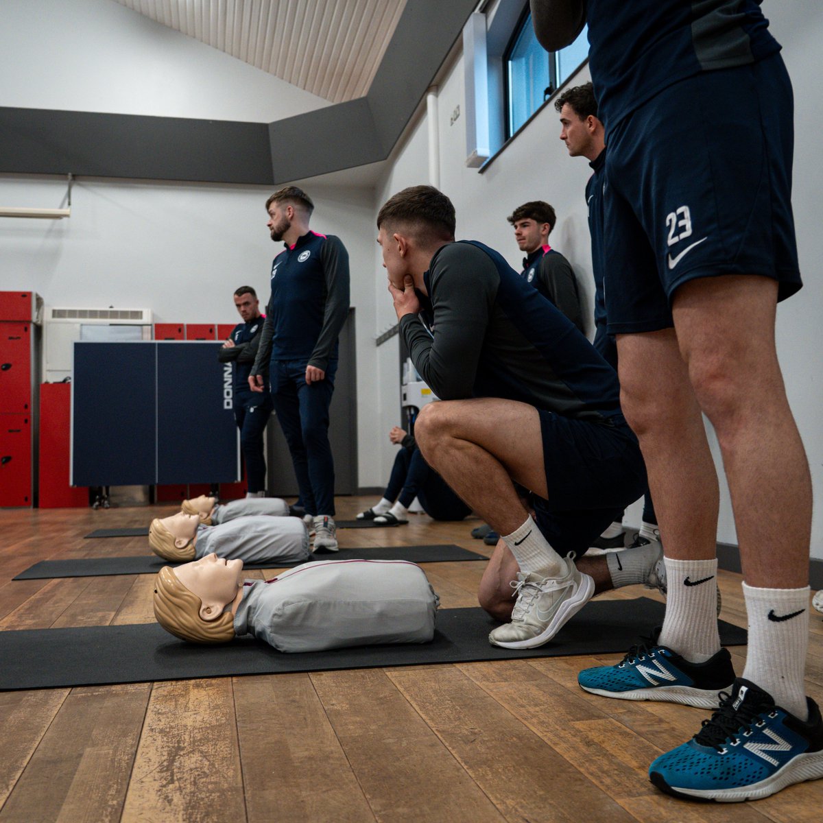 NIAS999's tweet photo. This week the NIAS CRT delivered CPR &amp; AED training to @larnefc as part of the @UEFA “Get trained, save lives campaign”. The Europe-wide campaign uses football as a platform to raise awareness of these vital life-saving skills and the importance of early bystander interventions. https://t.co/KNY10FlGGL