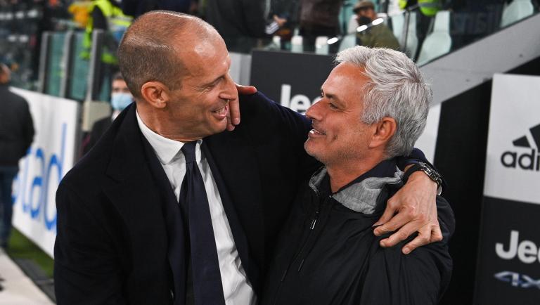 Cosa ne pensi della corsa scudetto quest'anno?
Difficile.Molto difficile.
Inter e Napoli hanno rose top con un gran potenziale
Poi c'è anche il Milan che ha una partita a settimana e un allenatore fantastico come Max

(Mourinho in conferenza stampa post partita)