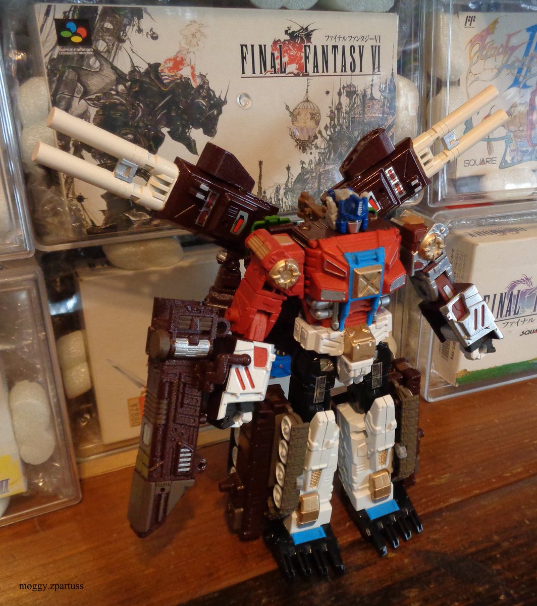 MoggyZpartuss's tweet photo. Throwback Thursday, Big Convoy (Transformers: BEAST WARS) #bigconvoy #maximal #transformers #beastwars #preearth #cybertronian #alternatemode #customtoys #toycustoms #toycustomizer https://t.co/ZsxSZBoZGD