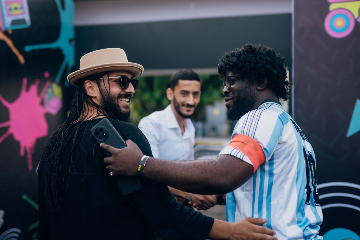 Red carpet at Tetracore's end of the year party !😎

We took it back to the 90s with a blast from the past. Our amazing guests also showed up in iconic '90s style.

It was a night to remember, a chance to let loose, bond and chill with amazing partners.

More highlights coming *