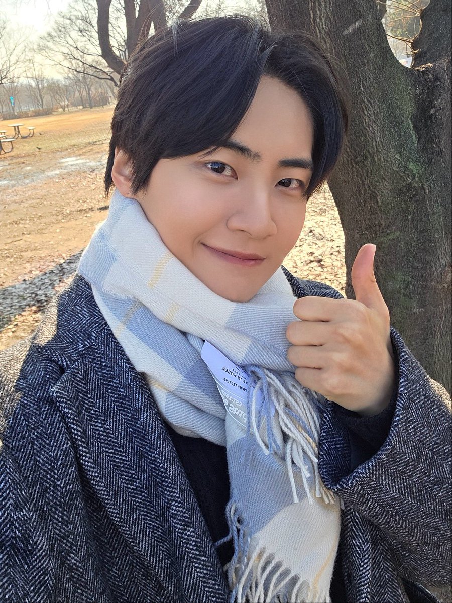 ์ด์งํ (LEE JIN HYUK) tweet media