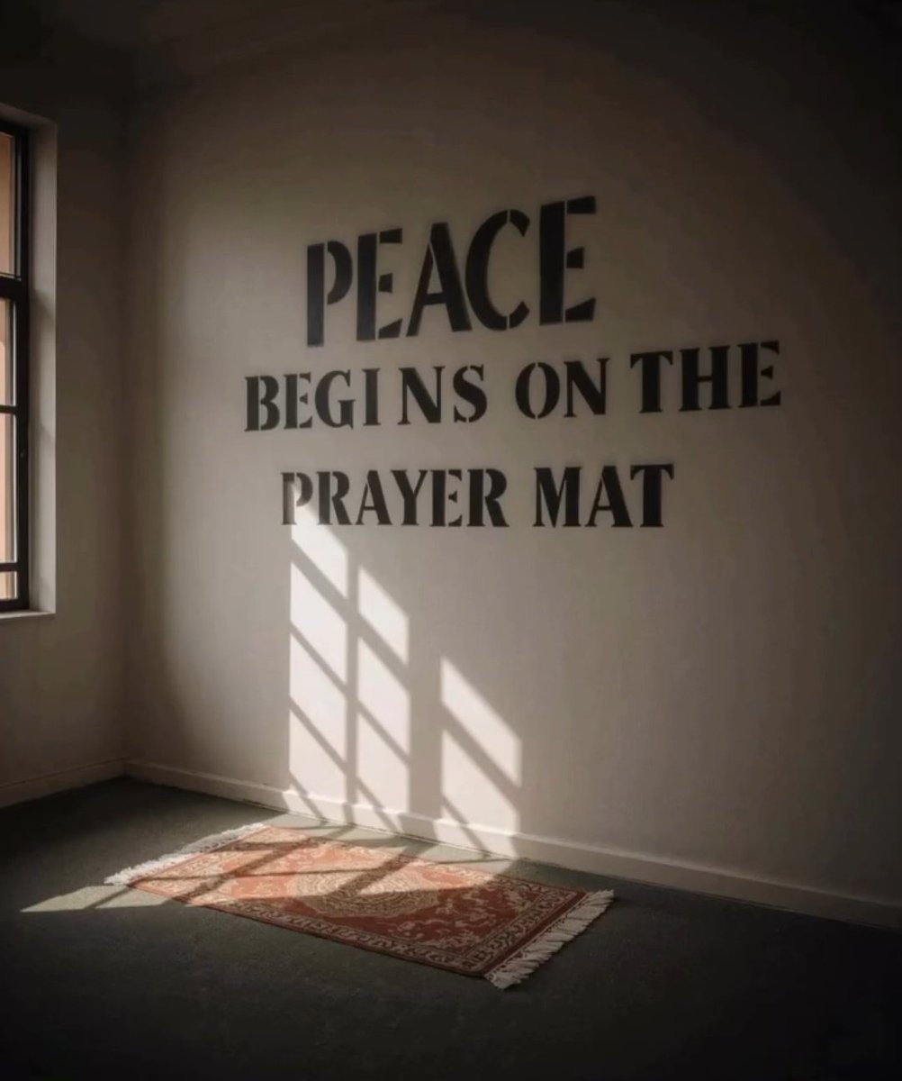 7signxx's tweet image. Peace begins on the prayer mat...