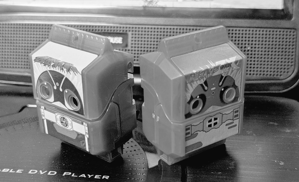 先輩達から聞いているよ、君が10人目か。 いや、まだだ、とりあえず