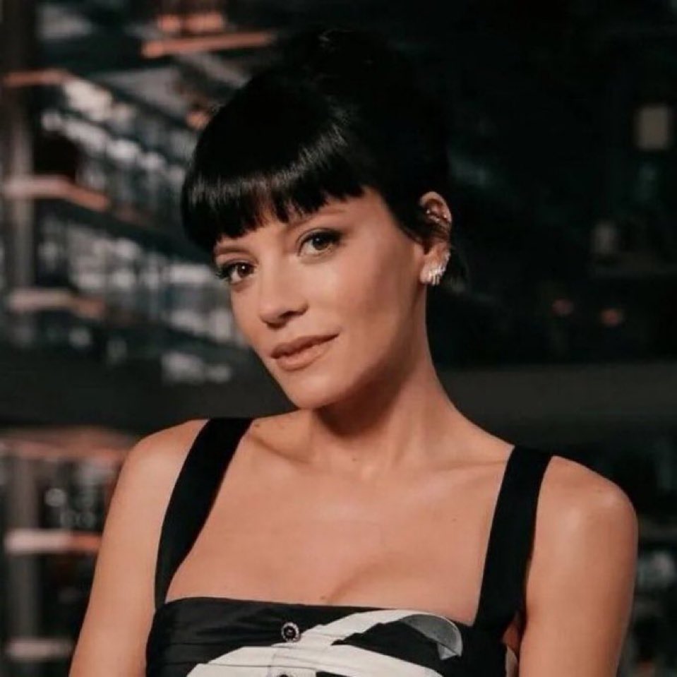 umatrizdeverdad's tweet image. Meu boy achou de bom tom ir na casa do ex as 22:00 matar a saudade da gata que eles tem juntos e retornado p casa as 00:00 de uma quarta feira